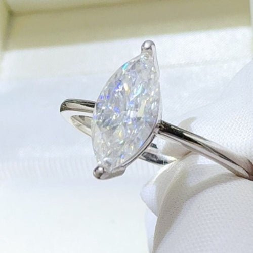 Pourquoi Choisir la Moissanite ? Une Alternative Brillante au Diamant - Ayida Moissanite