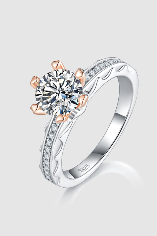 Bague SOLITAIRE à Griffes en Argent 925 avec Moissanite 1 Carat - Ayida Moissanite