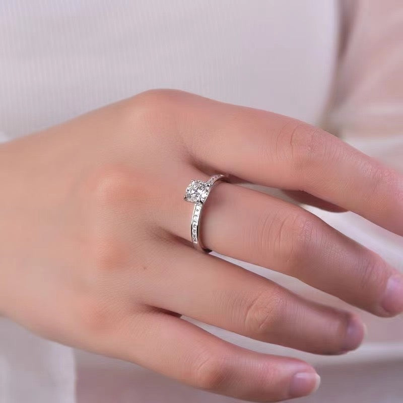 Bague SOLITAIRE en Argent 925 avec Moissanite et Zircon Incrusté - Bague Solitaire en Argent 925